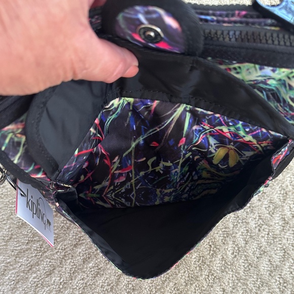 Kipling Crossbody/Shoulder Bag Splash Rainbow Abstract Print Black/Multi NWT - Picture 3 of 16